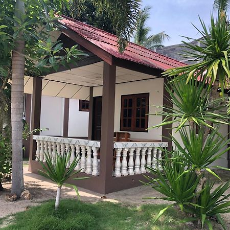 Phangan Lodge Baan Tai Esterno foto