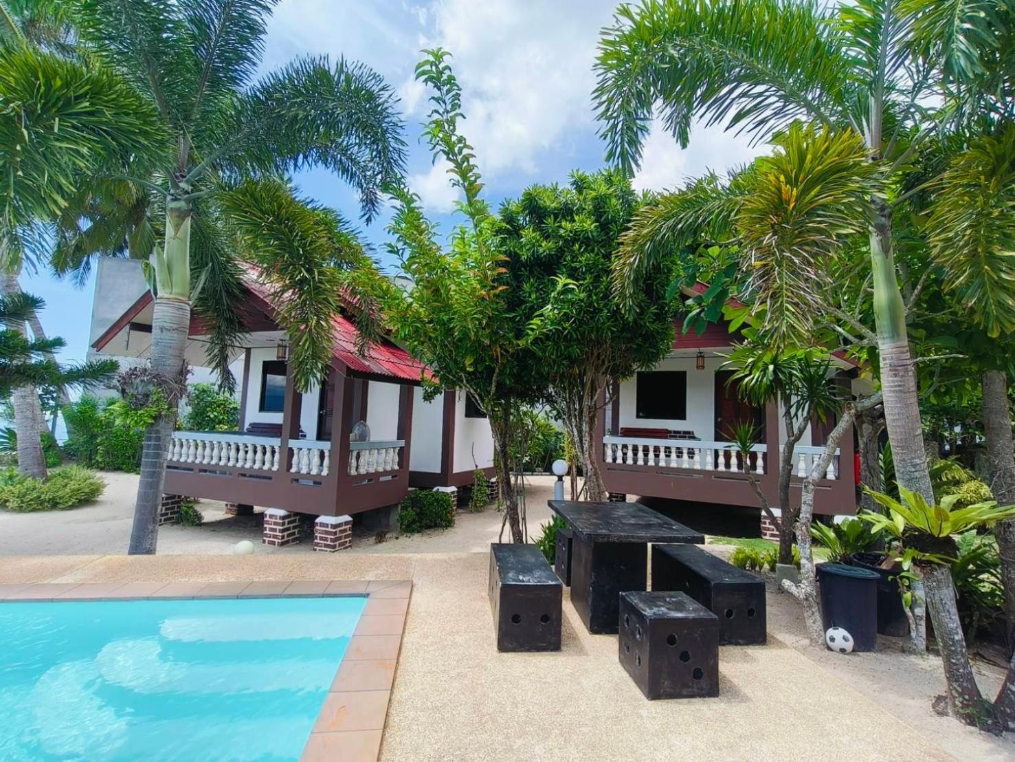 Phangan Lodge Baan Tai Esterno foto